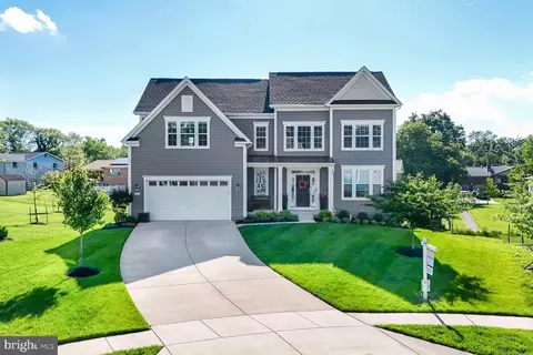 11801 Asbury Dr, Fort Washington, MD 20744