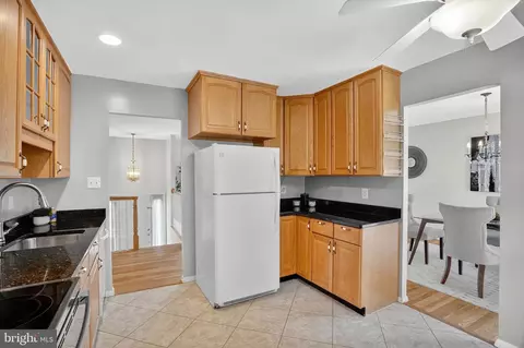 8408 Snowden Loop, Laurel, MD 20708 photo 11