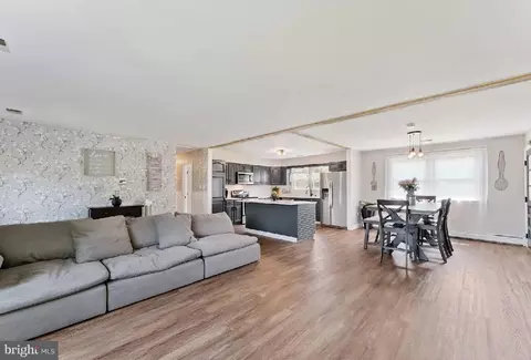 16308 Baden Naylor Rd, Brandywine, MD 20613 photo 6