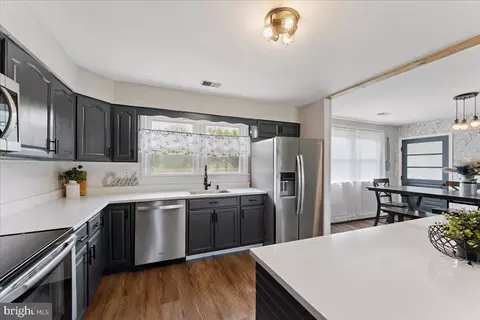 16308 Baden Naylor Rd, Brandywine, MD 20613 photo 9