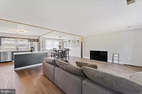 16308 Baden Naylor Rd, Brandywine, MD 20613 photo 20