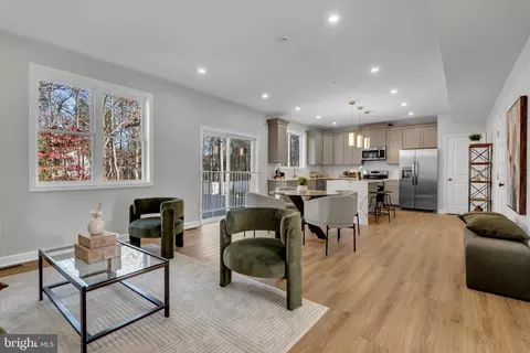 9912 Ridge St, Lanham, MD 20706 photo 13