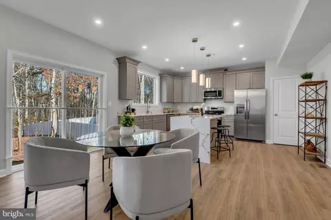 9912 Ridge St, Lanham, MD 20706 photo 16