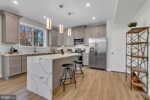 9912 Ridge St, Lanham, MD 20706 photo 17