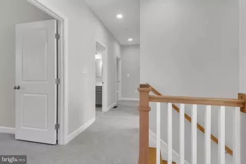 9912 Ridge St, Lanham, MD 20706 photo 28