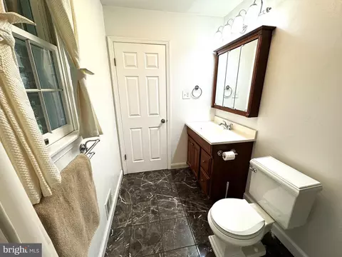 16611 Summers Ln, Brandywine, MD 20613 photo 19
