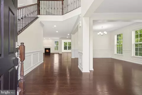 2602 Lady Grove Rd, Bowie, MD 20721 photo 2