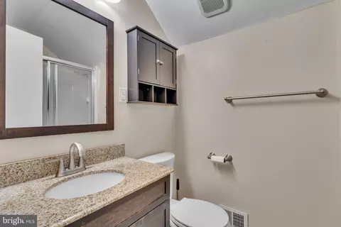 9216 Spring Acres Rd, Clinton, MD 20735 photo 24