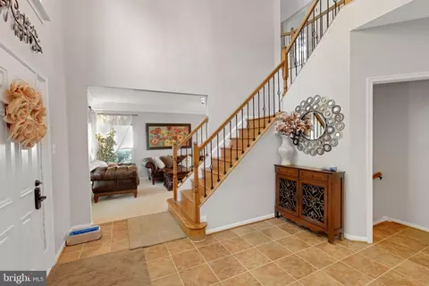 17002 Aspen Leaf Dr, Bowie, MD 20716