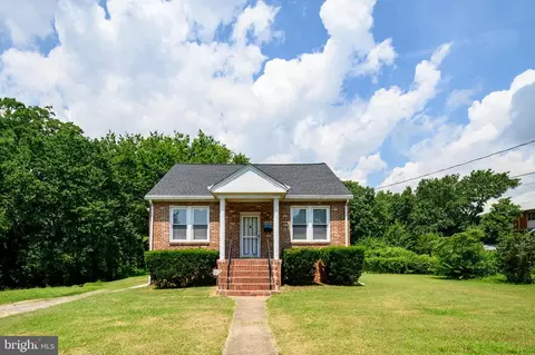 5400 54th Ave, Riverdale, MD 20737