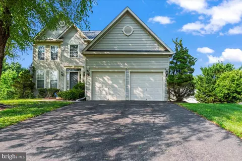 10500 Gentian Ct, Marlboro, MD 20772