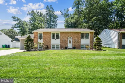 6205 Goodman Rd, Laurel, MD 20707 photo 1