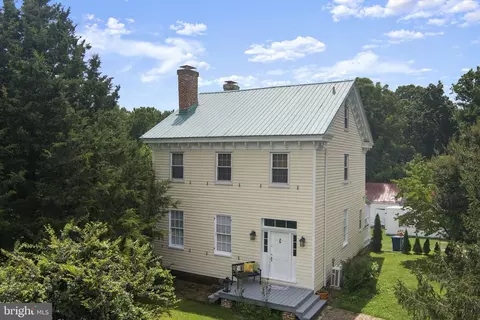 10007 Croom Rd, Marlboro, MD 20772