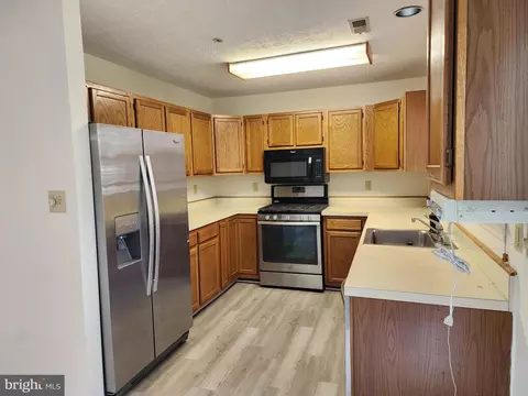 Kitchen - 5908 Grenfell Loop, Bowie, MD 20720 photo 2 of 3