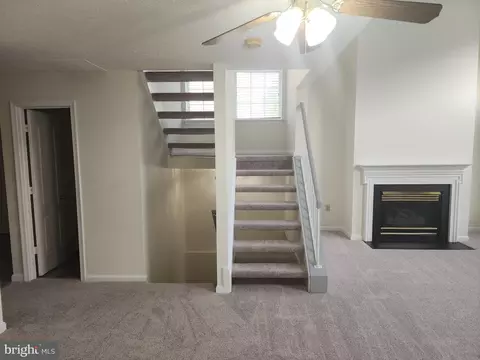 Living - 5908 Grenfell Loop, Bowie, MD 20720 photo 2 of 12