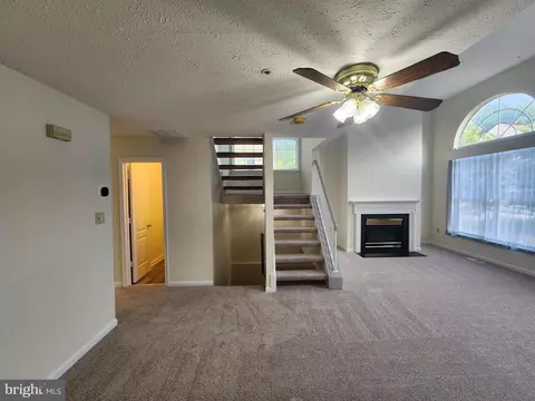 Living - 5908 Grenfell Loop, Bowie, MD 20720 photo 3 of 12