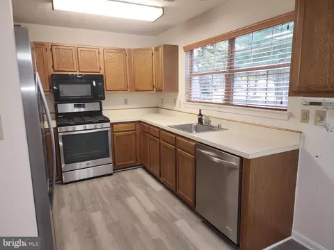 Kitchen - 5908 Grenfell Loop, Bowie, MD 20720 photo 1 of 3