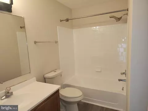 Bath - 5908 Grenfell Loop, Bowie, MD 20720 photo 8 of 11