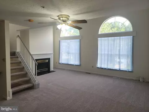 Living - 5908 Grenfell Loop, Bowie, MD 20720 photo 5 of 12