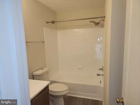 Bath - 5908 Grenfell Loop, Bowie, MD 20720 photo 10 of 11