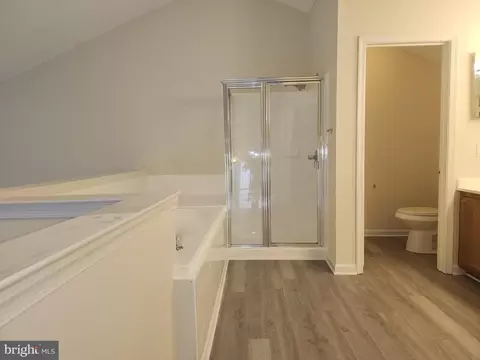 Bath - 5908 Grenfell Loop, Bowie, MD 20720 photo 6 of 11