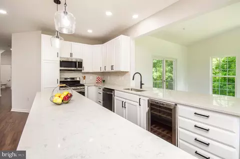 Kitchen - 13006 Arya Dr, Brandywine, MD 20613 photo 3 of 3