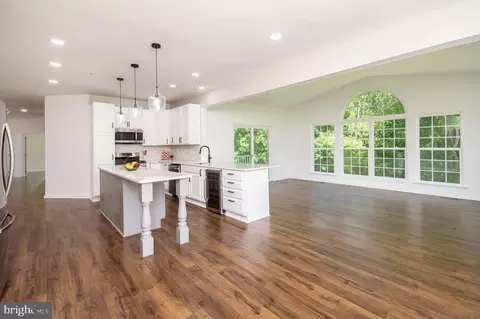 Entry Way - 13006 Arya Dr, Brandywine, MD 20613 photo 3 of 7