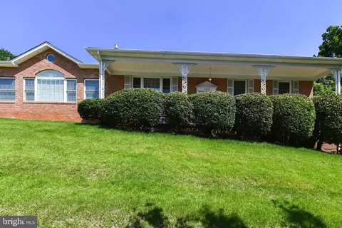 11315 Rosalie Dr, Fort Washington, MD 20744
