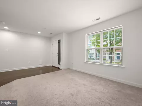 Living - 7204 Wood Trail Dr, Lanham, MD 20706 photo 4 of 10