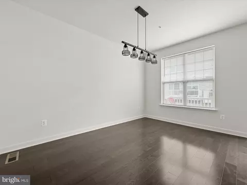 Living - 7204 Wood Trail Dr, Lanham, MD 20706 photo 5 of 10