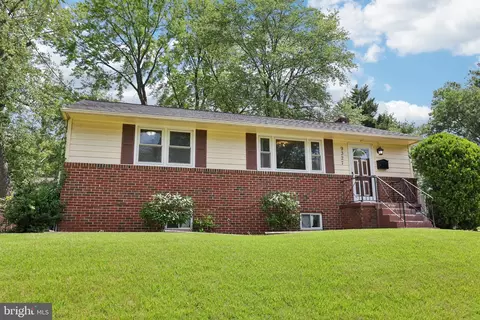 9327 Bandera St, Lanham, MD 20706