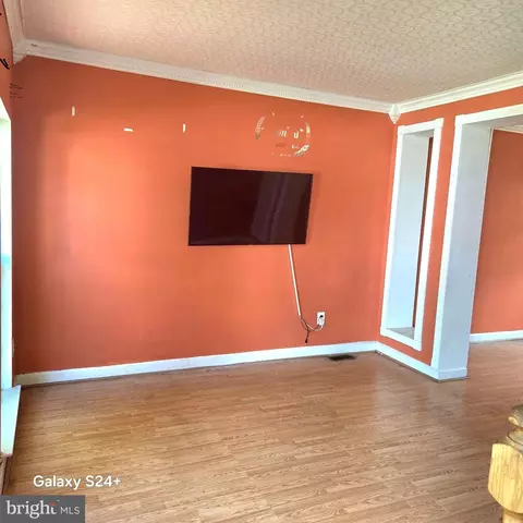 11206 Hickory Grove Ct, Laurel, MD 20708 photo 6