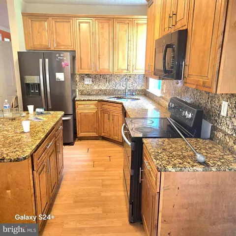 11206 Hickory Grove Ct, Laurel, MD 20708 photo 14