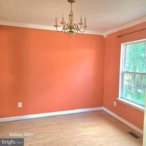 11206 Hickory Grove Ct, Laurel, MD 20708 photo 7