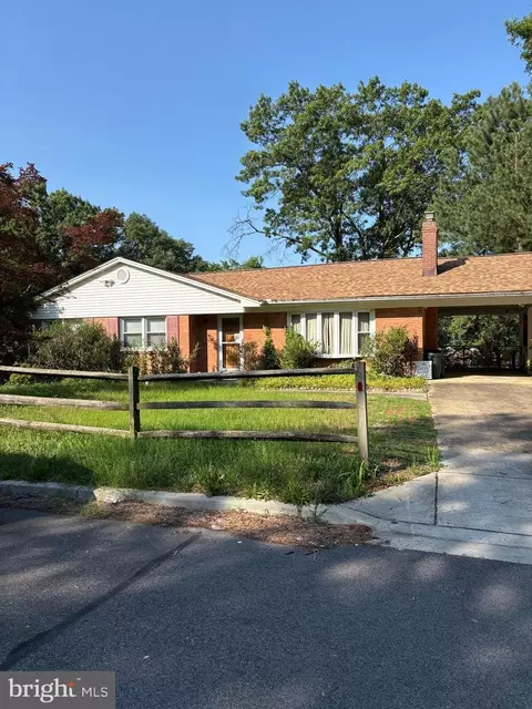 10008 Green Forest Dr, Adelphi, MD 20783