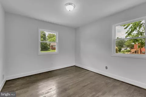 Bedroom - 6407 96th Ave, Lanham, MD 20706 photo 5 of 7