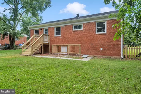 Exterior - 6407 96th Ave, Lanham, MD 20706 photo 4 of 8