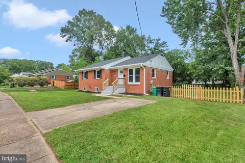 Exterior - 6407 96th Ave, Lanham, MD 20706 photo 2 of 8