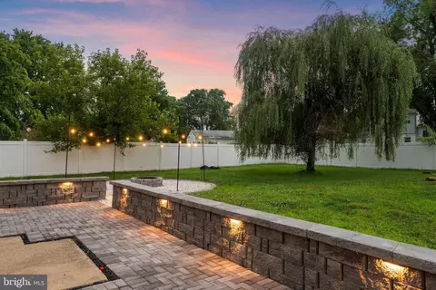9408 Gwynndale Dr, Clinton, MD 20735