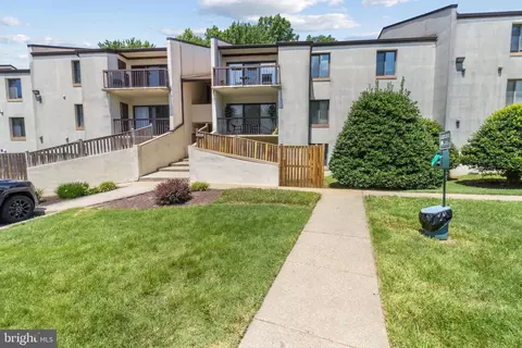 10118 Campus Way S #104-7B, Marlboro, MD 20774
