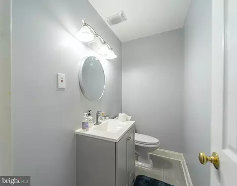 Bath - 9003 Eastbourne Ln, Laurel, MD 20708 photo 1 of 3