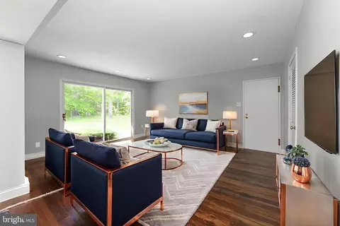 Living - 9003 Eastbourne Ln, Laurel, MD 20708 photo 3 of 3