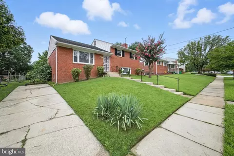 1411 Ray Rd, Hyattsville, MD 20782