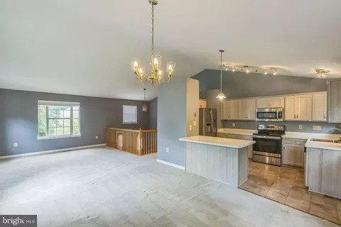 8700 Mount Clair Ct, Clinton, MD 20735 photo 9