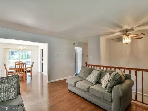 8600 Sumter Ln, Clinton, MD 20735 photo 9