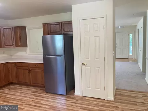 Entry Way - 7404 Berryleaf Dr, Laurel, MD 20707 photo 1 of 1
