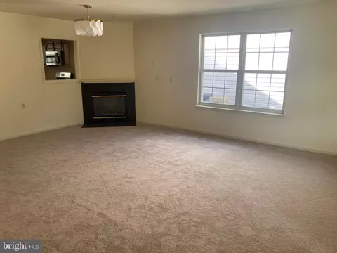 Living - 7404 Berryleaf Dr, Laurel, MD 20707 photo 2 of 3