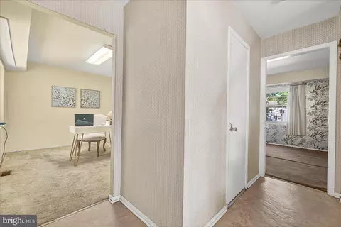 12202 Brittany Pl, Laurel, MD 20708 photo 7