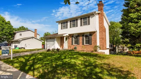 9928 Gay Dr, Marlboro, MD 20772