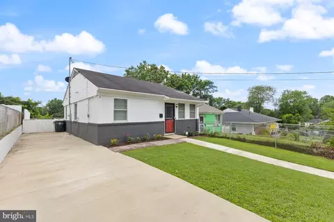 7731 Oxman Rd, Landover, MD 20785